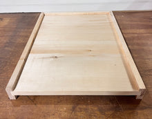 Load image into Gallery viewer, Reversible Bottom Board
