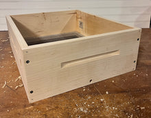 Load image into Gallery viewer, Beehive Quilt Box
